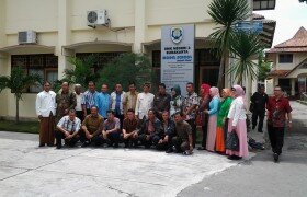 Kunjungan dari DUMAI & Gubernur Jateng Bp. Ganjar Memberikan Kuliah