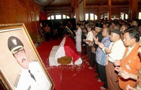 Pejabat Walikota Surakarta Bp. Budi Suharto telah kembali ke Rumahtulloh